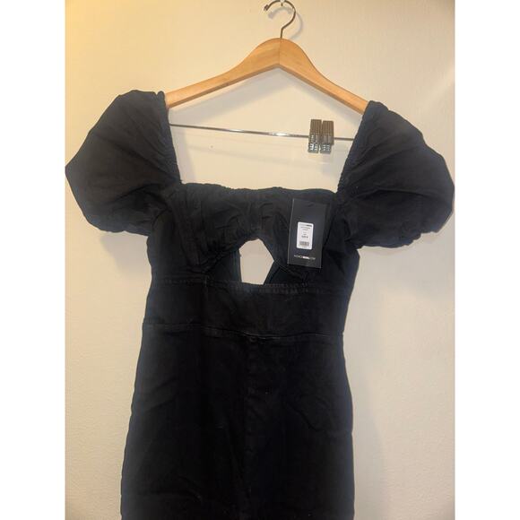 Fashion nova- Denim sweetie jump suit - Picture 7 of 8